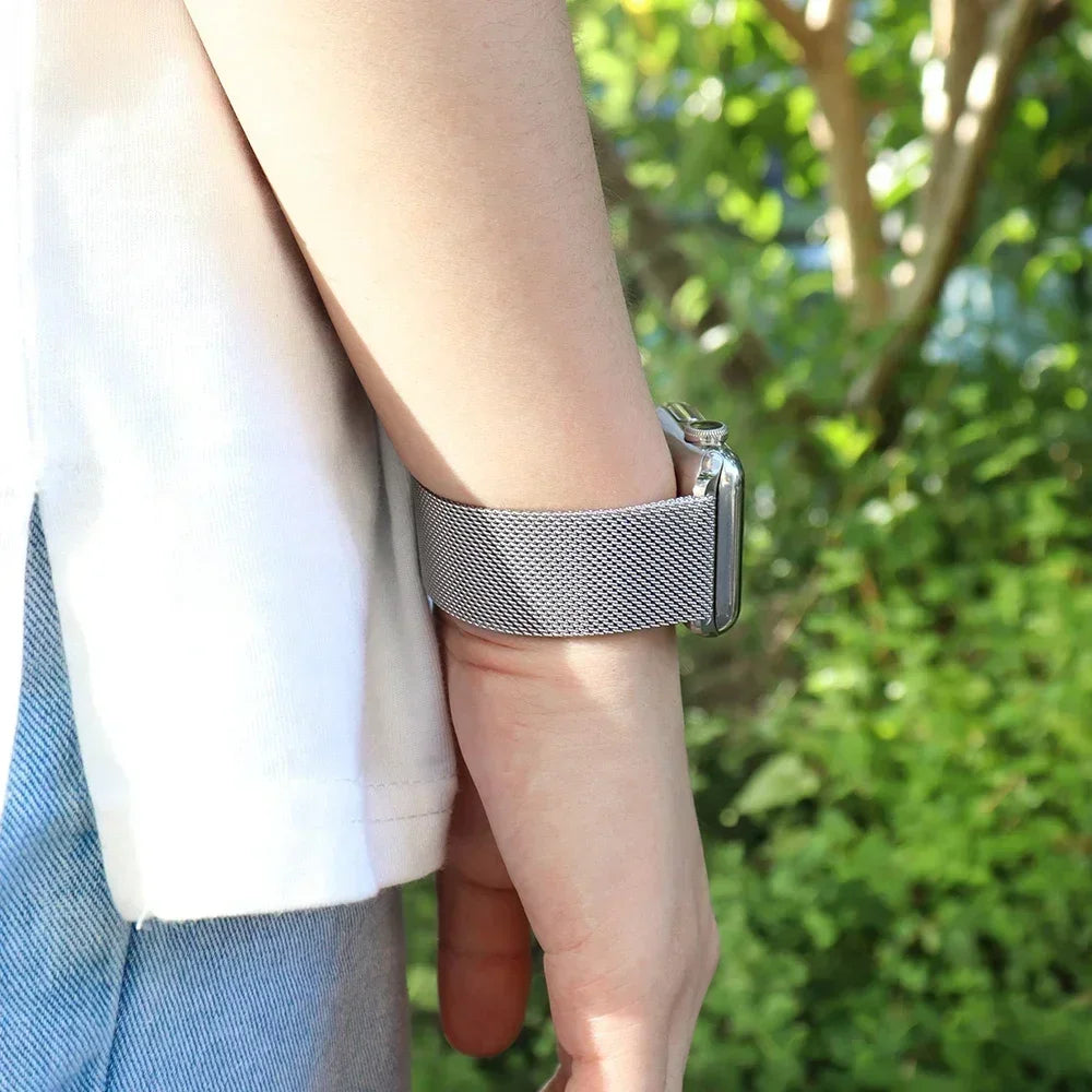Graphite Grey Stainless Steel Mesh Watch Strap with Magnetic Clasp for Apple Watch 38/40/41mm & 42/44/45/49mm - Metal Ba