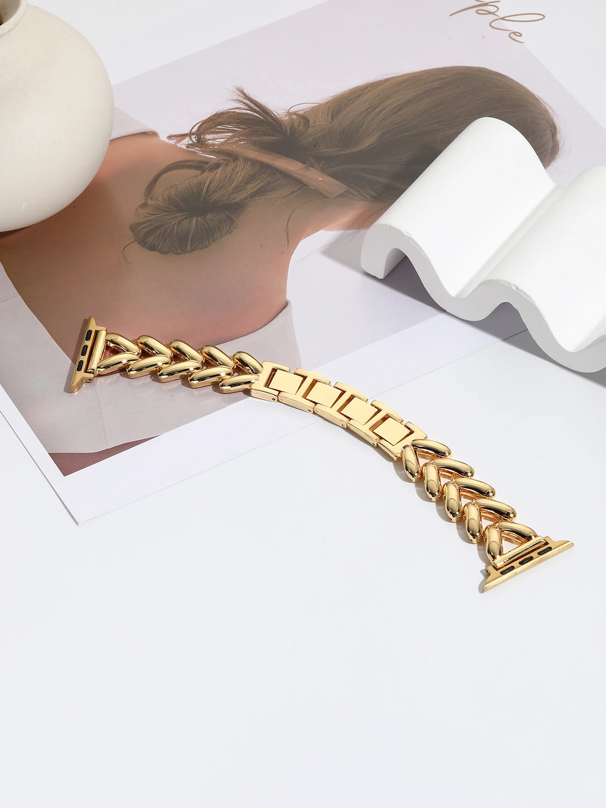 Stainless Steel Slim V-Link Strap for Apple Watch Series, SE & Ultra 38–49mm in Silver, Gold, Rose Gold & Black